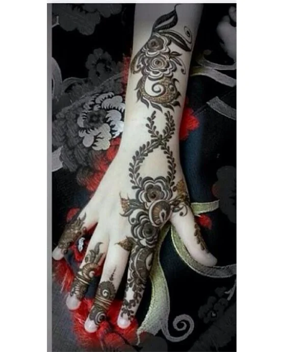 Contemporary Crown And Cuff Featuring Back Hand Mehndi Design